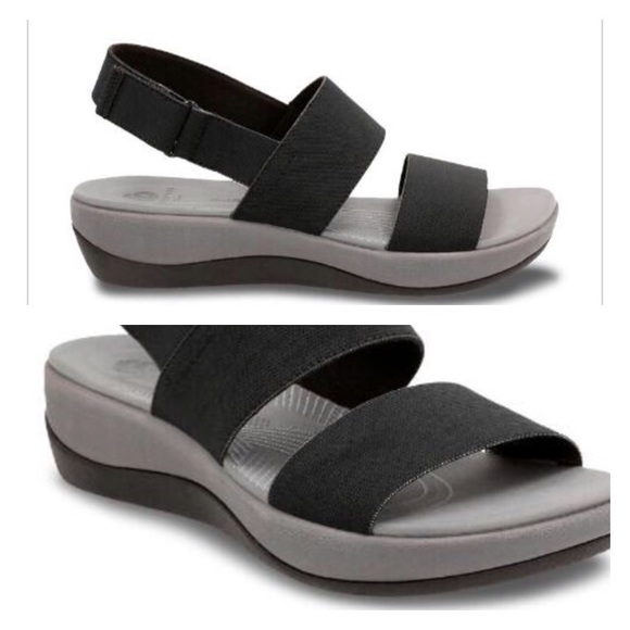 clarks aria sandals